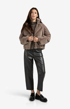 Load image into Gallery viewer, Faux Leather Trouser