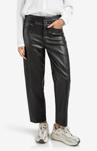 Load image into Gallery viewer, Faux Leather Trouser