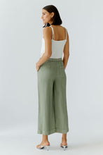 Load image into Gallery viewer, Linen trousers - seagrass