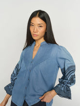 Load image into Gallery viewer, Stomin Emb Shirt