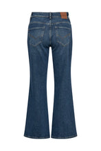 Load image into Gallery viewer, Cynthia Galleon Jeans - Mid Blue