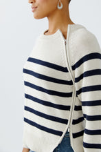 Load image into Gallery viewer, Striped Pullover