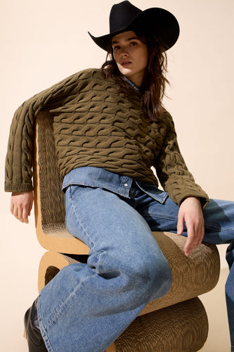 Knitted Pullover