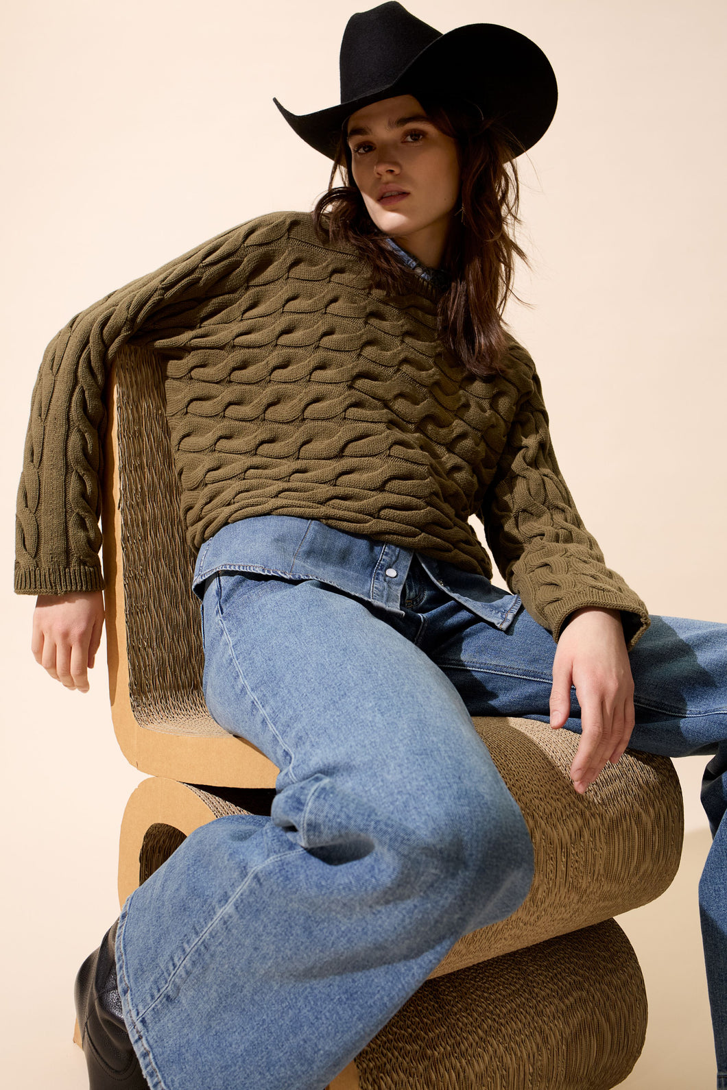 Knitted Pullover