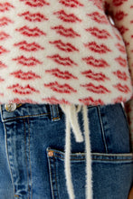 Load image into Gallery viewer, Cropped Pullover