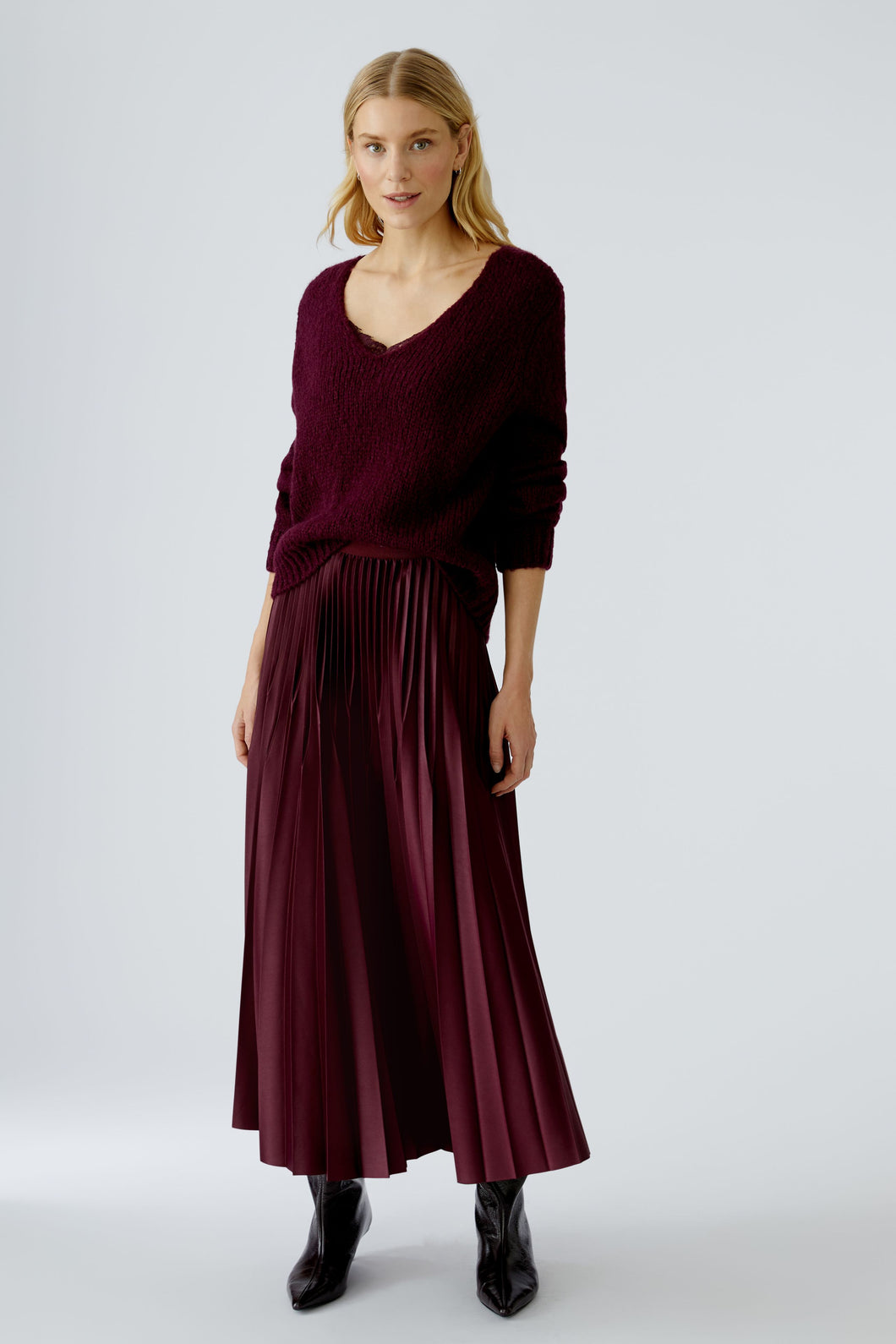 Pleated Skirt in Bramble Berry