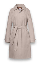 Load image into Gallery viewer, Amaryllis Trench - Sand