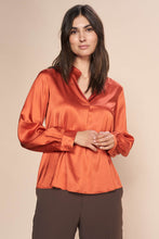 Load image into Gallery viewer, MMEnfa Satin Blouse