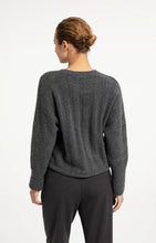 Load image into Gallery viewer, Sweater with batwing sleeves - Grey Melange